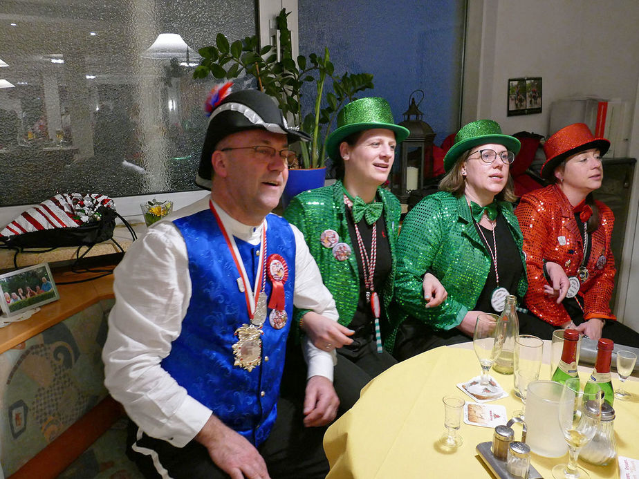 Frauenkarneval der kfd im Landhotel Weinrich (Foto: Karl-Franz Thiede)